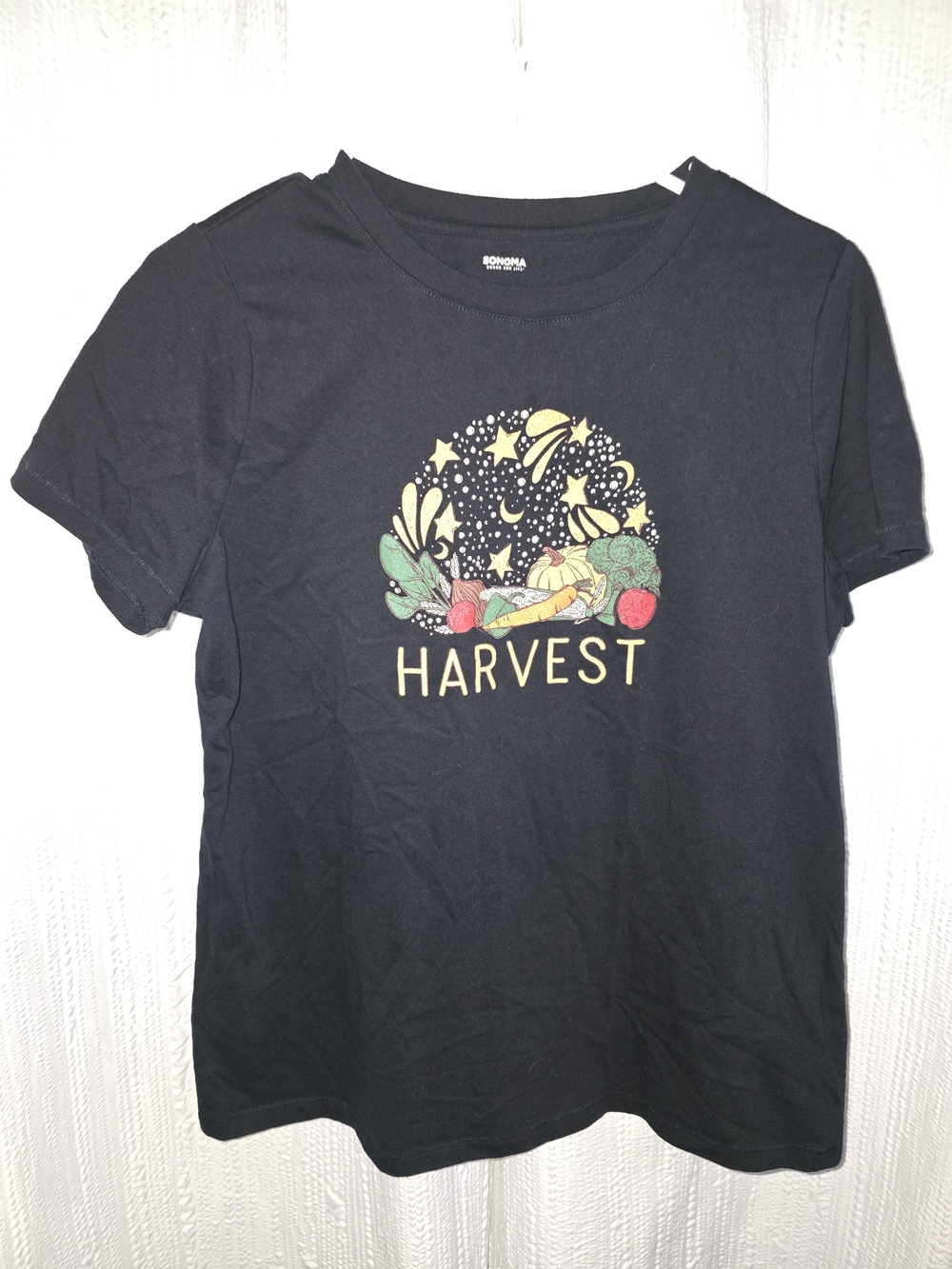 Womens Large Sonoma Black 'Harvest' Graphic Tee with Colorful Produce